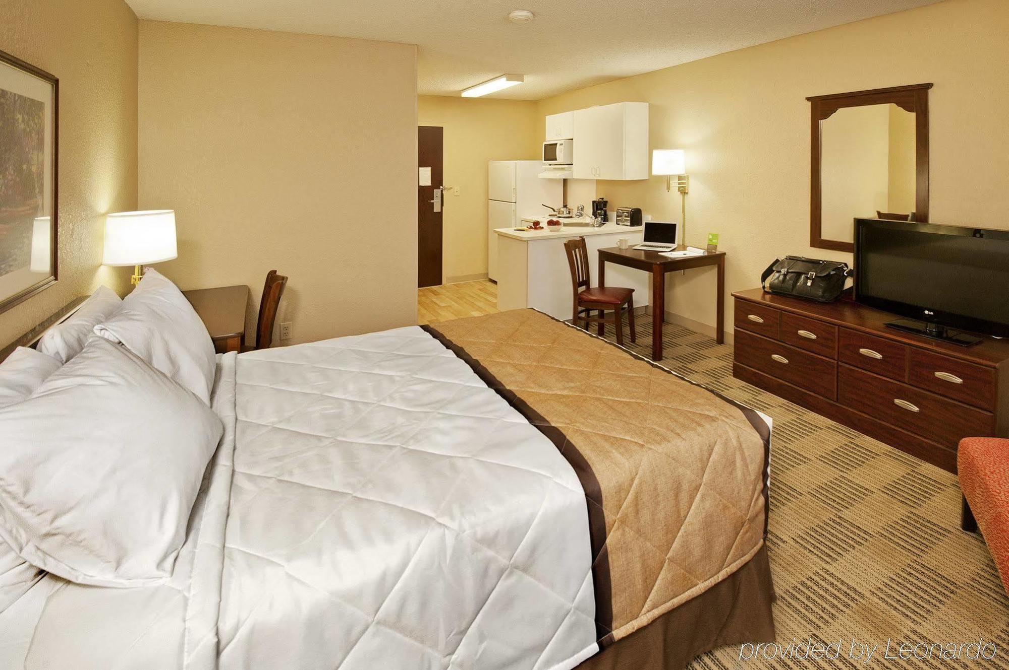 Extended Stay America Suites - Cincinnati - Blue Ash - Kenwood Road Экстерьер фото